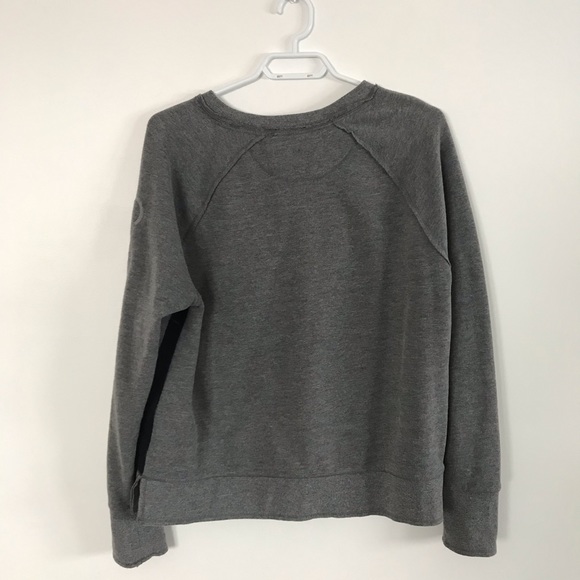 CalvinKlein Crewneck Swearshirt - Picture 2 of 5